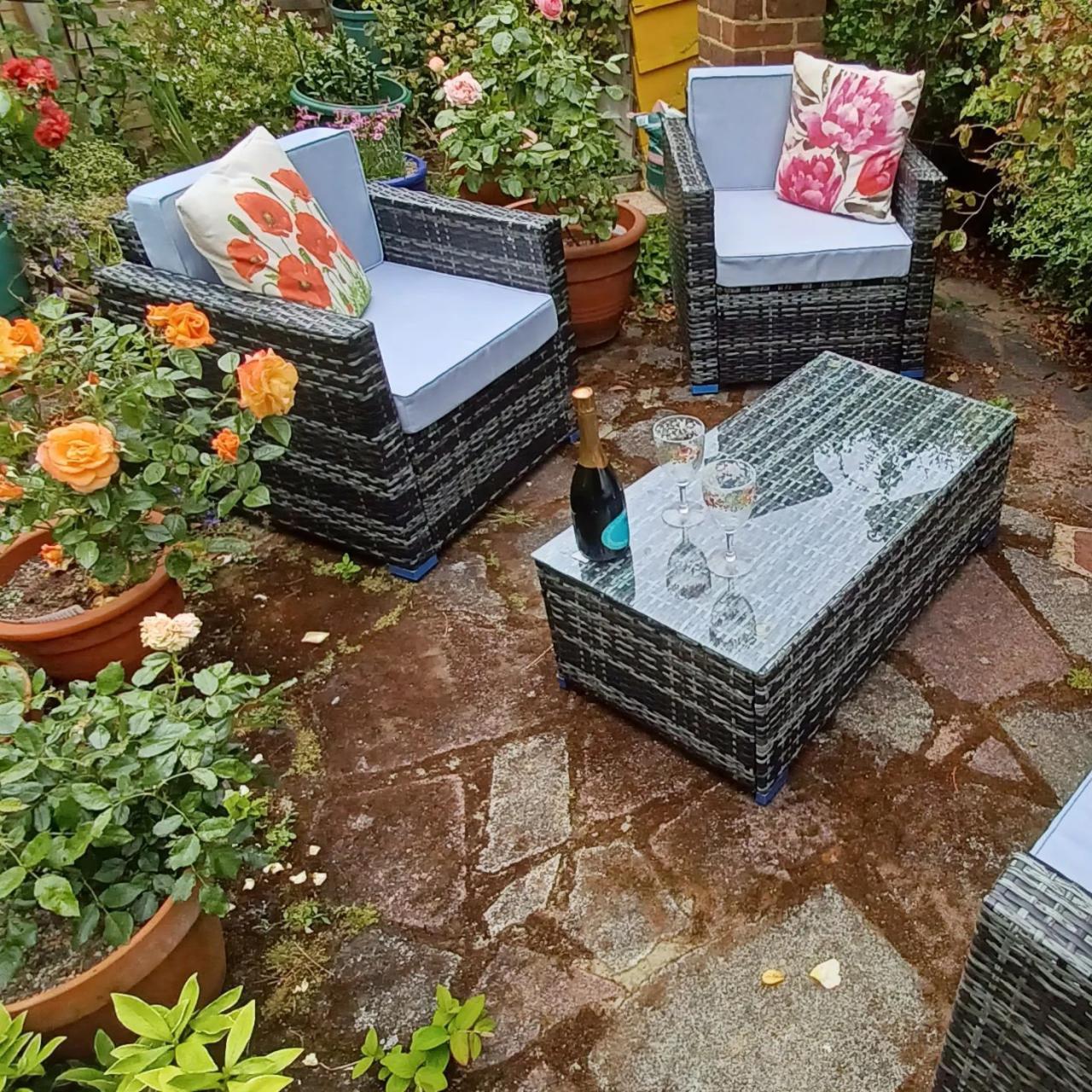 Outdoor Cushions – Sew Versatile Sewing Outdoor sectional furniture with quick-dry cushions